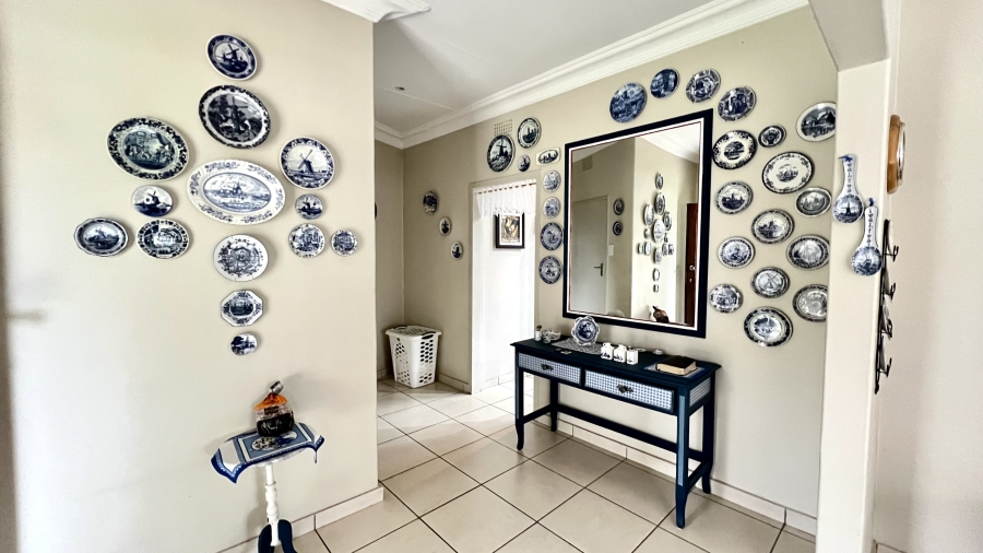 4 Bedroom Property for Sale in Greenhills Gauteng