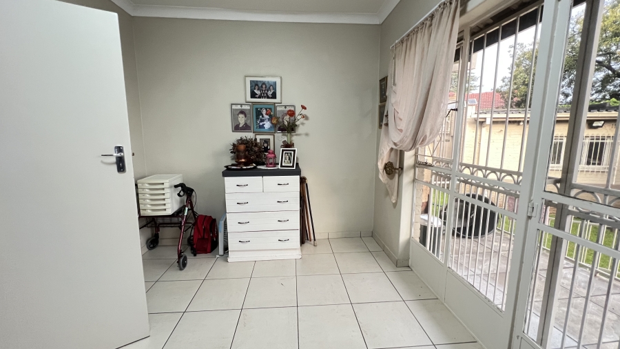 4 Bedroom Property for Sale in Greenhills Gauteng