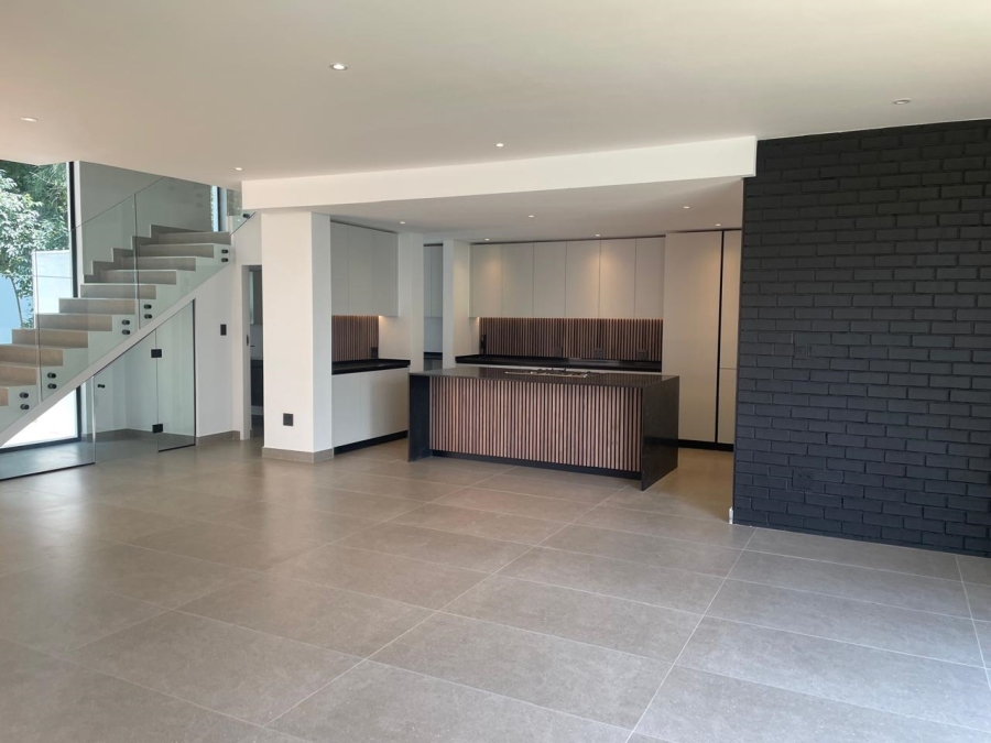 4 Bedroom Property for Sale in Bryanston Gauteng
