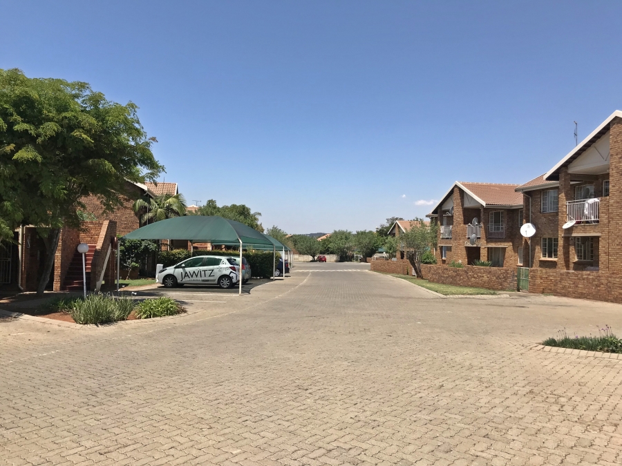 To Let 2 Bedroom Property for Rent in Highveld Gauteng