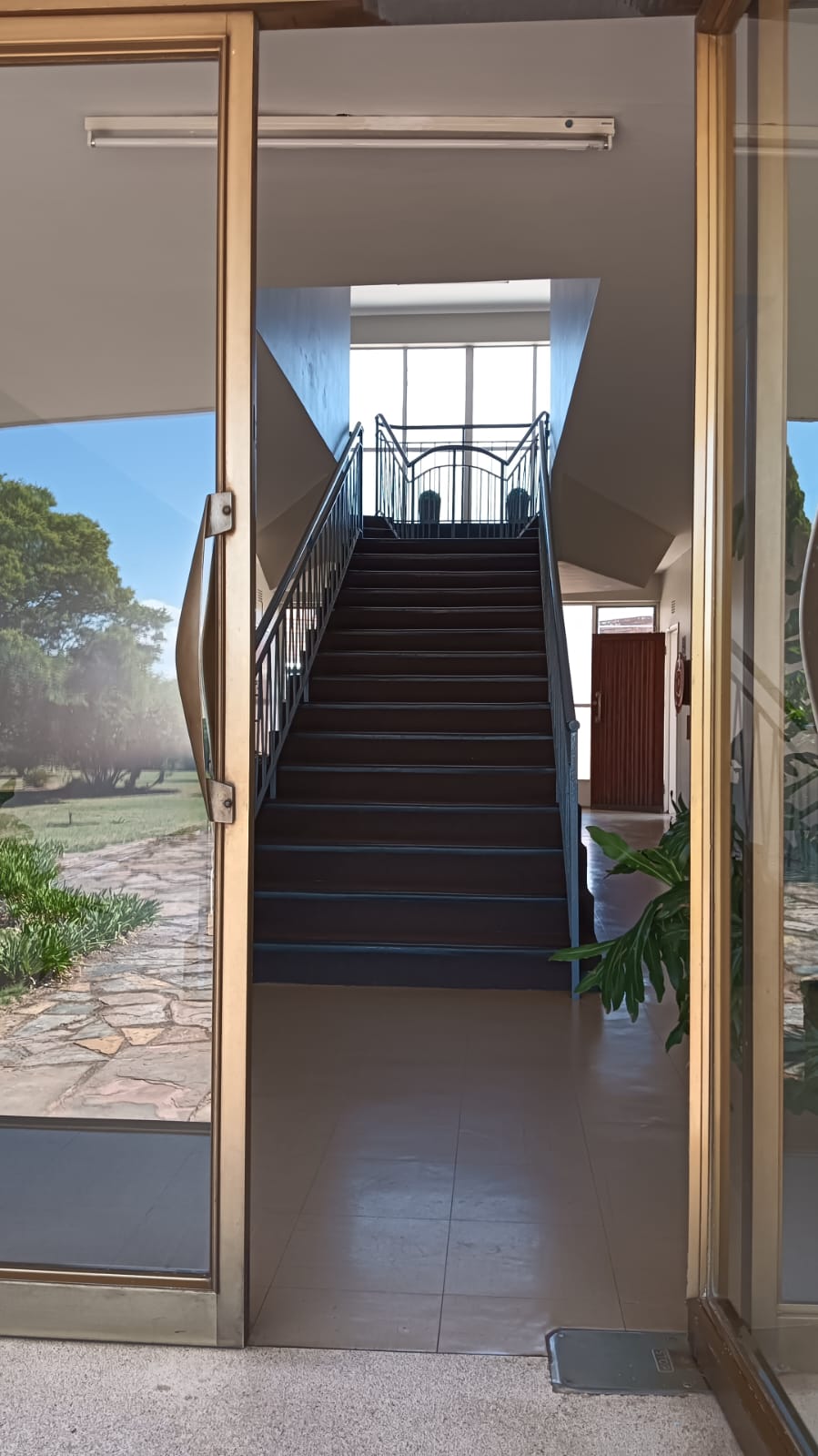 To Let 2 Bedroom Property for Rent in Monument Gauteng