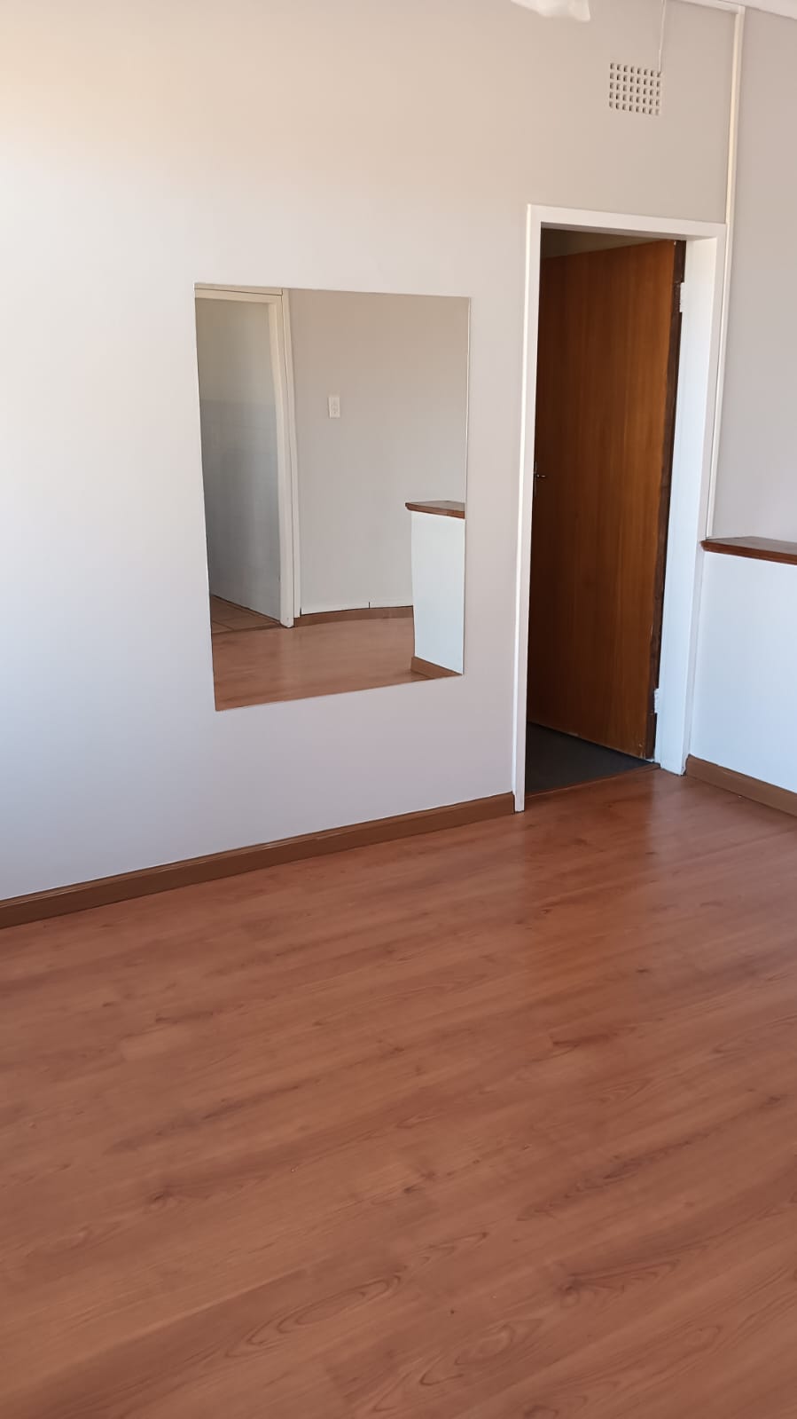 To Let 2 Bedroom Property for Rent in Monument Gauteng