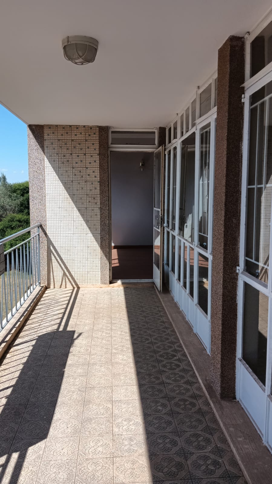 To Let 2 Bedroom Property for Rent in Monument Gauteng
