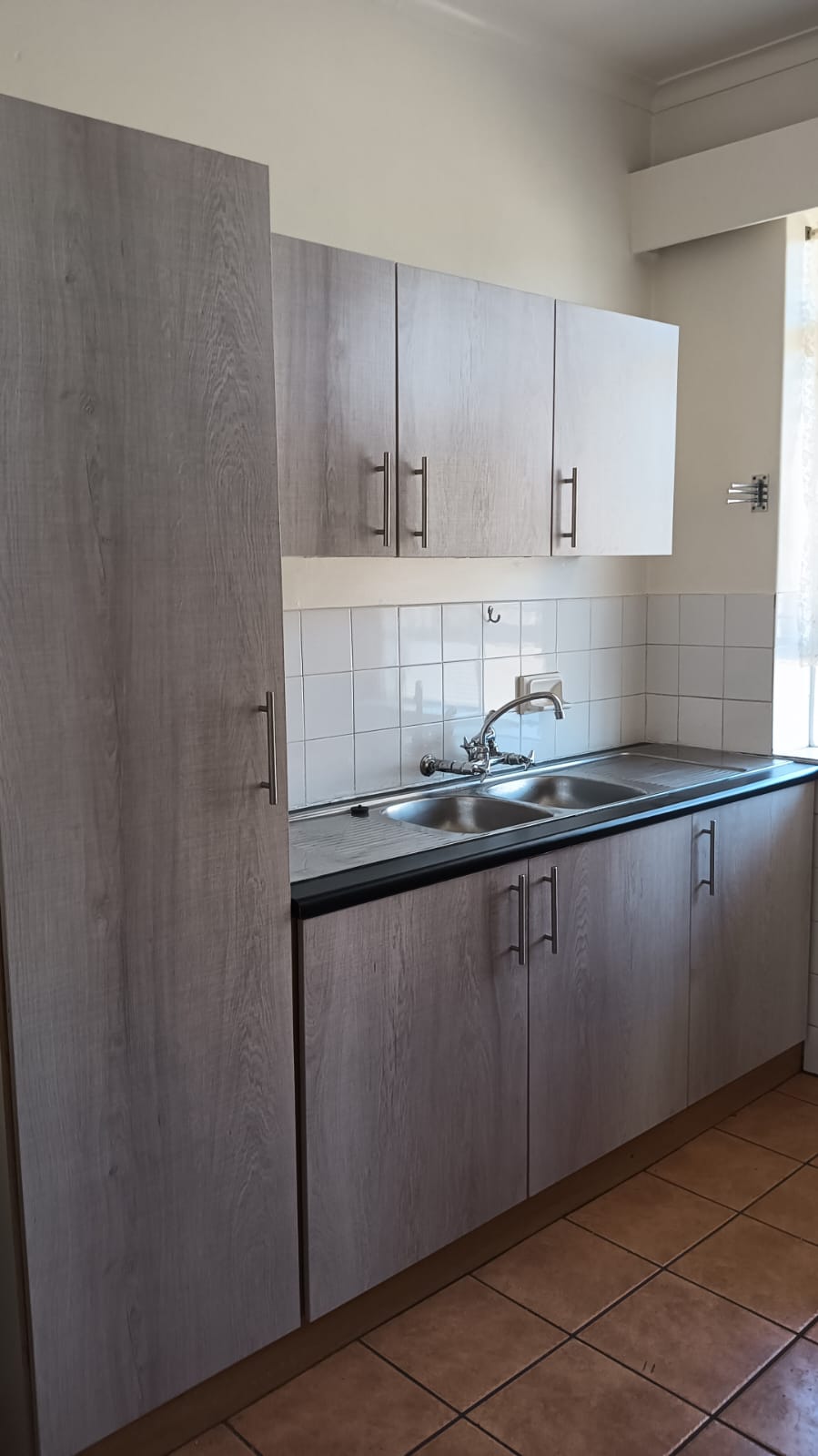 To Let 2 Bedroom Property for Rent in Monument Gauteng