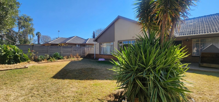 4 Bedroom Property for Sale in Vanderbijlpark SW 1 Gauteng
