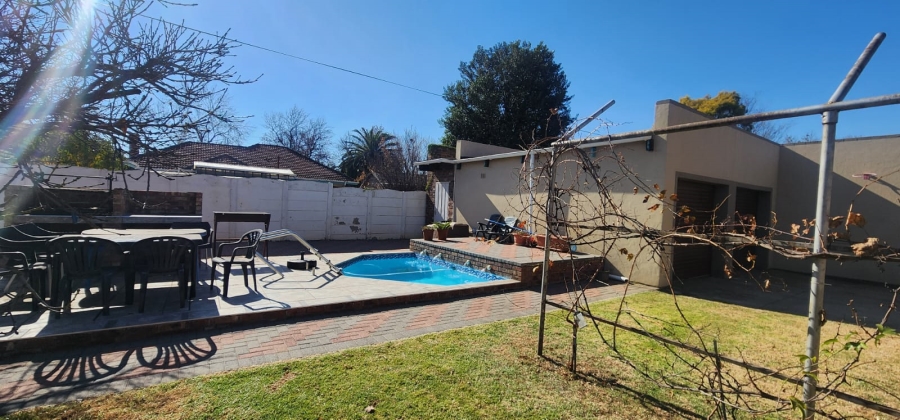 4 Bedroom Property for Sale in Vanderbijlpark SW 1 Gauteng
