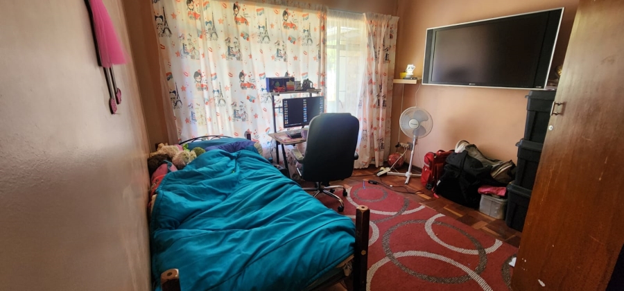 4 Bedroom Property for Sale in Vanderbijlpark SW 1 Gauteng