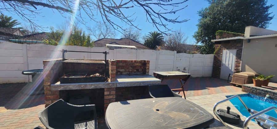 4 Bedroom Property for Sale in Vanderbijlpark SW 1 Gauteng