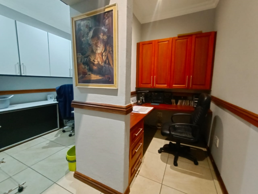 3 Bedroom Property for Sale in Three Rivers Gauteng