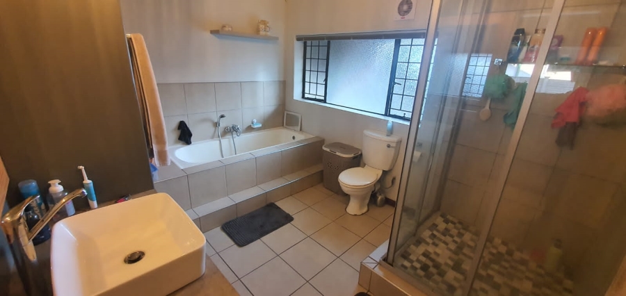3 Bedroom Property for Sale in Vanderbijlpark SW 1 Gauteng