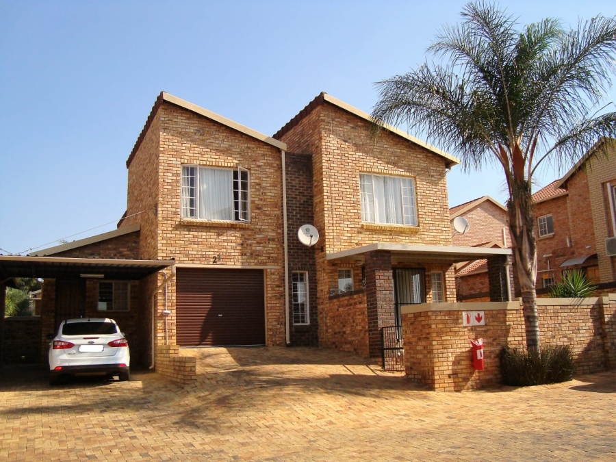 To Let 3 Bedroom Property for Rent in Willowbrook Gauteng