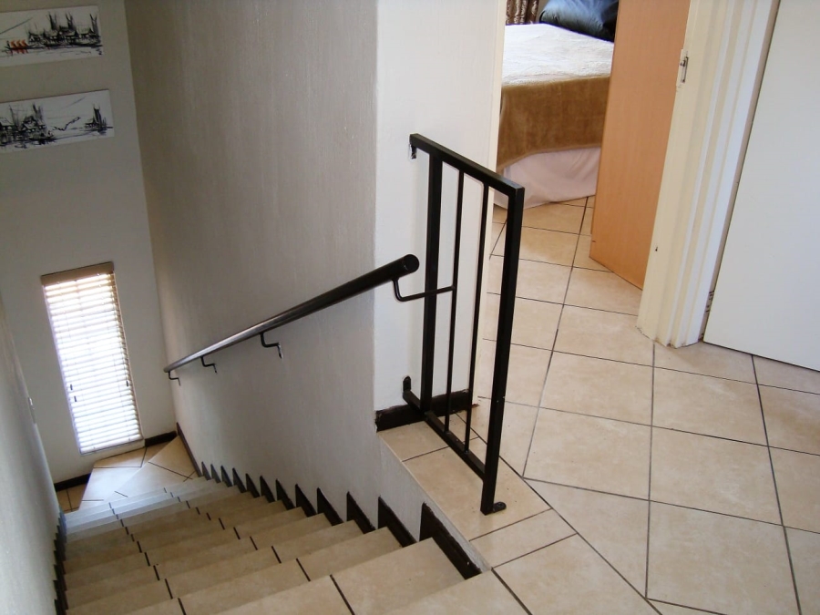 To Let 3 Bedroom Property for Rent in Willowbrook Gauteng