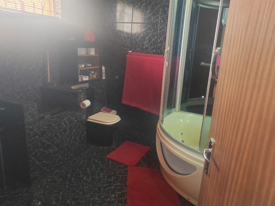 4 Bedroom Property for Sale in Brakpan Central Gauteng