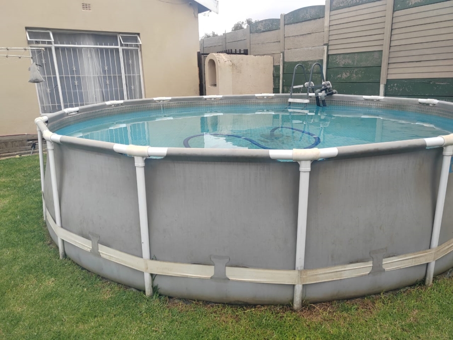 4 Bedroom Property for Sale in Brakpan Central Gauteng