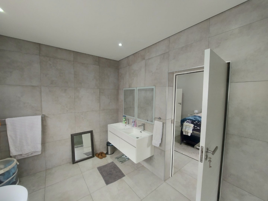 3 Bedroom Property for Sale in Oriel Gauteng