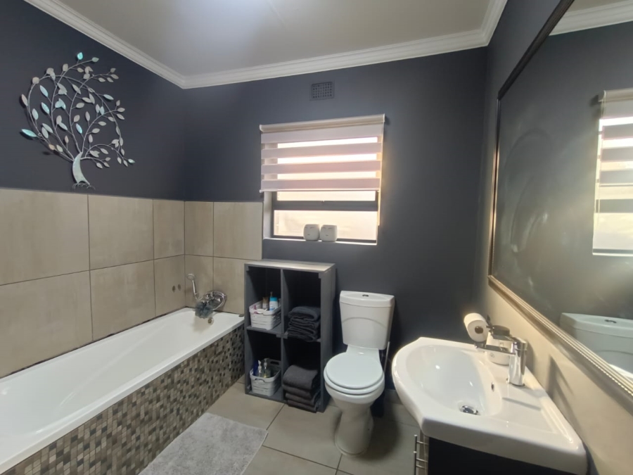 3 Bedroom Property for Sale in Vanderbijlpark SW 1 Gauteng