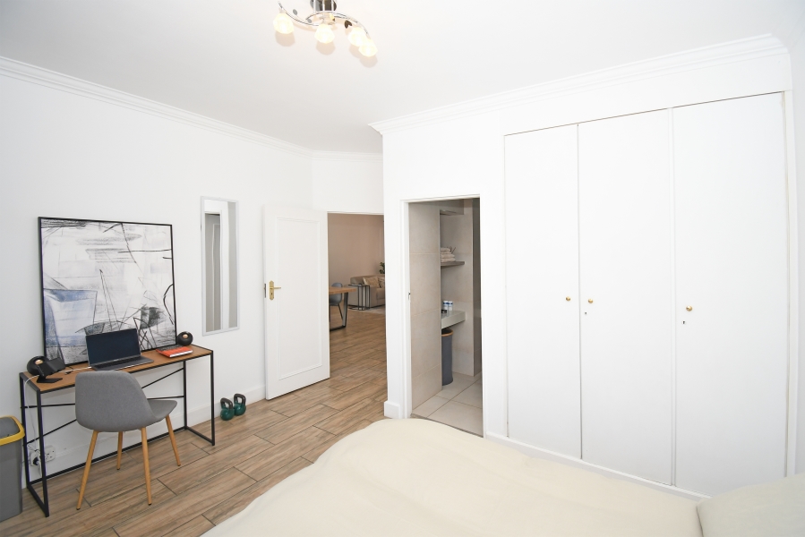 2 Bedroom Property for Sale in Saxonwold Gauteng