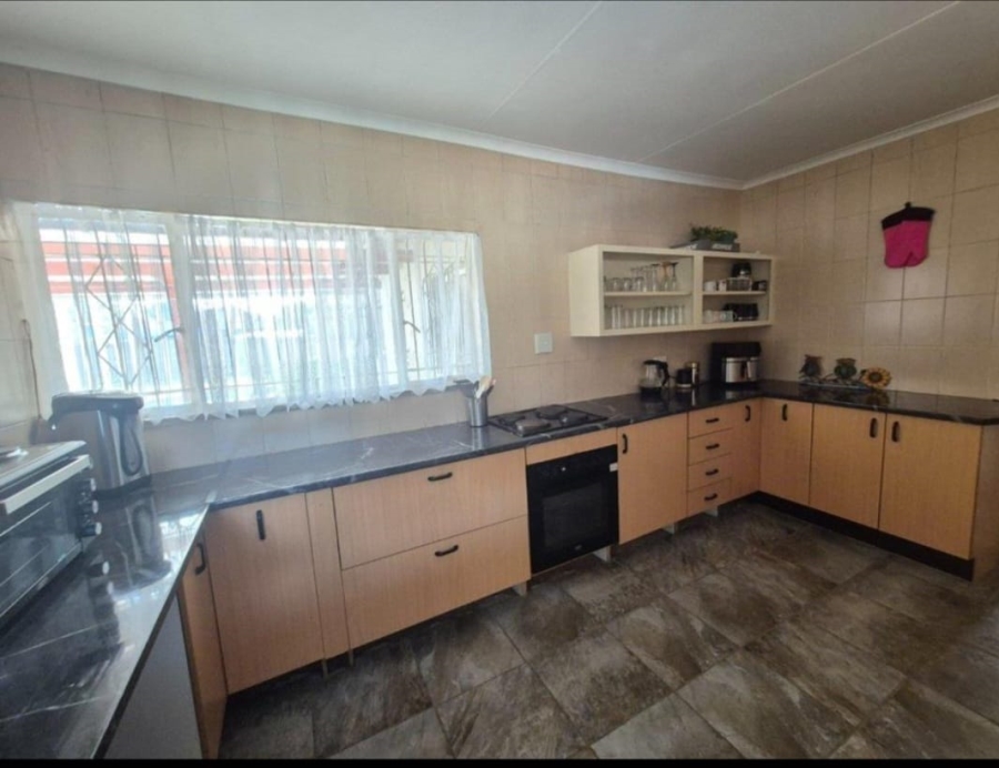 4 Bedroom Property for Sale in Dal Fouche Gauteng