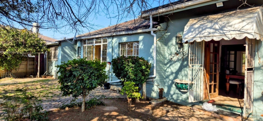 To Let 3 Bedroom Property for Rent in Airfield Gauteng
