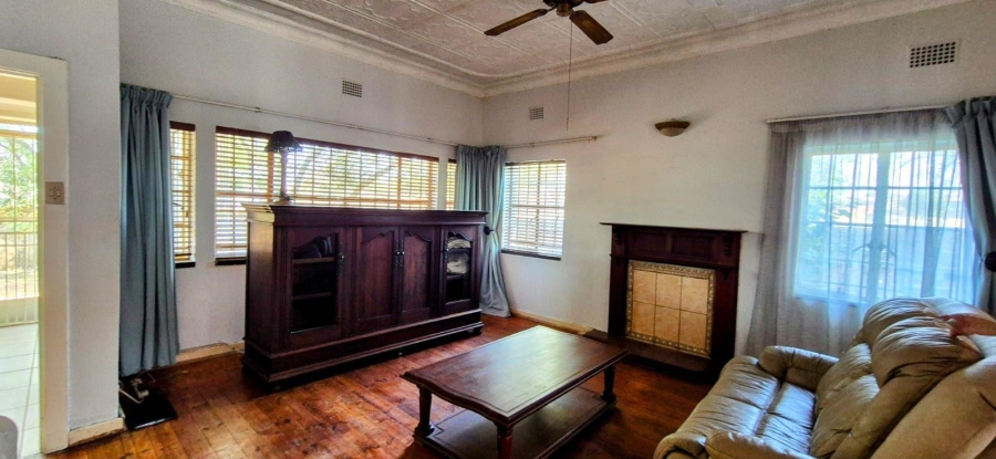 To Let 3 Bedroom Property for Rent in Airfield Gauteng