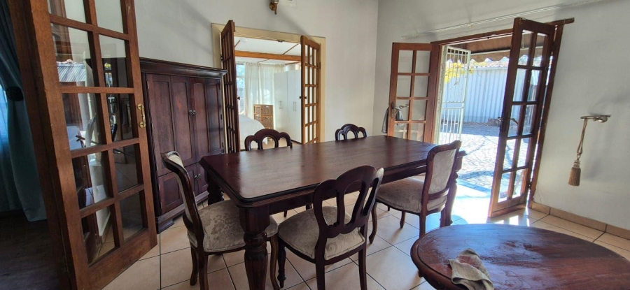 To Let 3 Bedroom Property for Rent in Airfield Gauteng