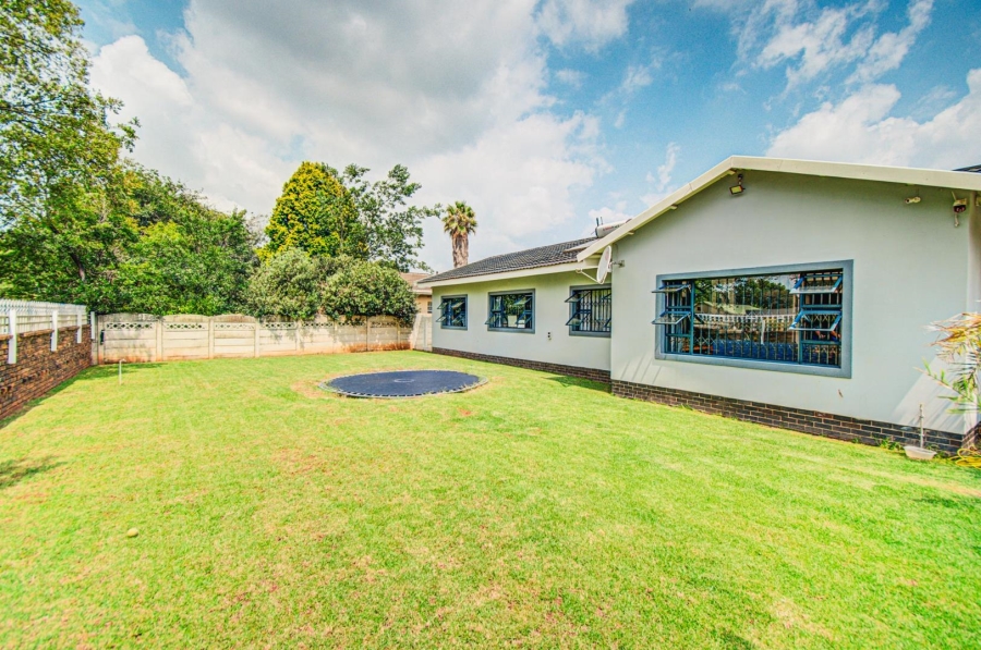 4 Bedroom Property for Sale in Northmead Gauteng