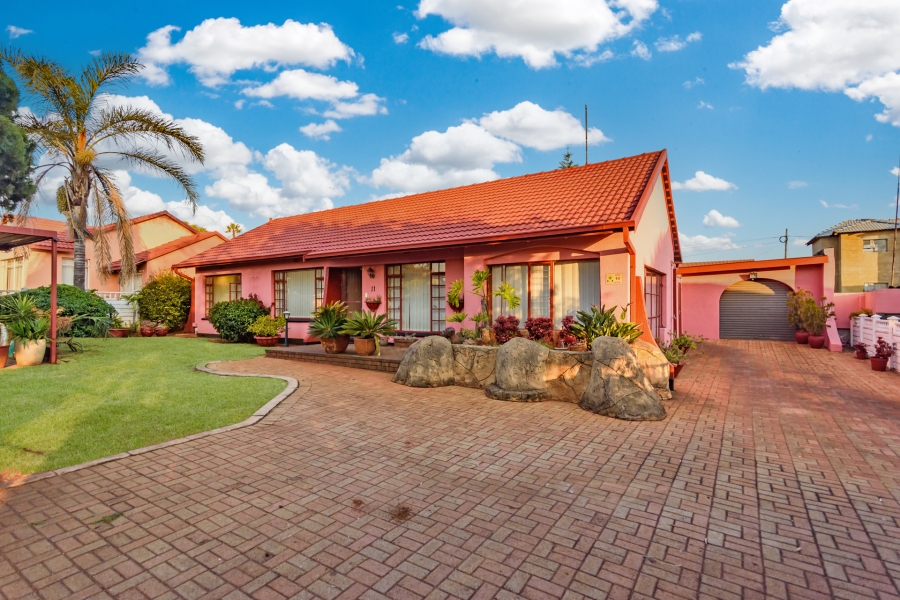 3 Bedroom Property for Sale in Dan Pienaarville Gauteng