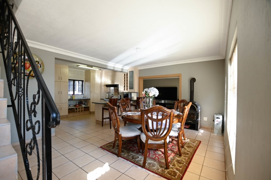 4 Bedroom Property for Sale in Kameeldrift East Gauteng