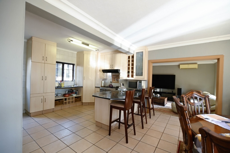 4 Bedroom Property for Sale in Kameeldrift East Gauteng