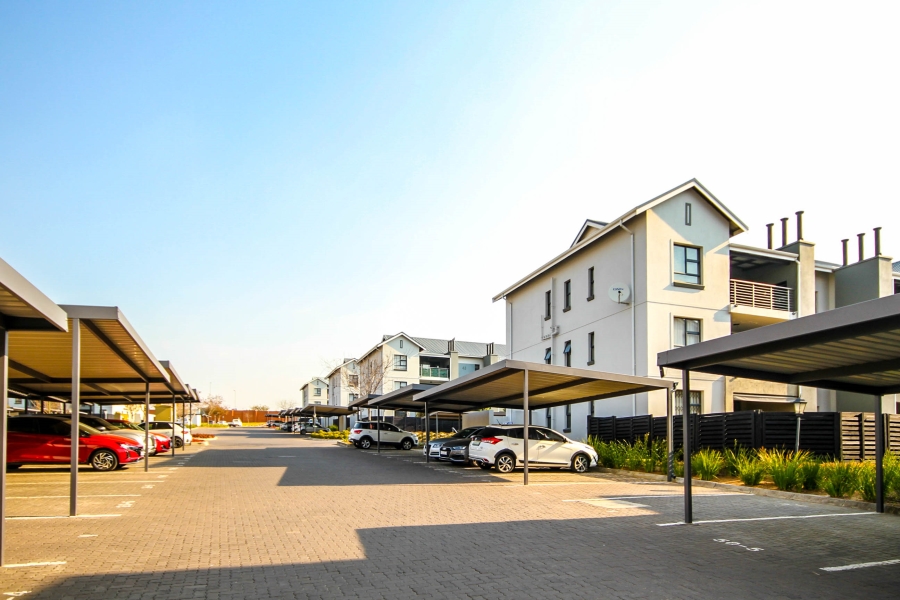2 Bedroom Property for Sale in Modderfontein Gauteng