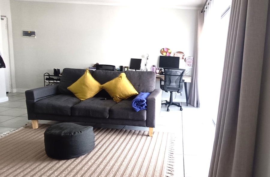 1 Bedroom Property for Sale in Waterfall Gauteng