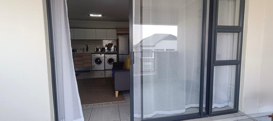 1 Bedroom Property for Sale in Waterfall Gauteng