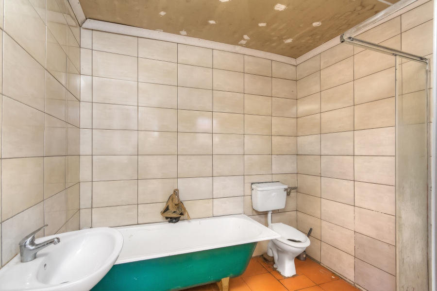 4 Bedroom Property for Sale in Malvern Gauteng
