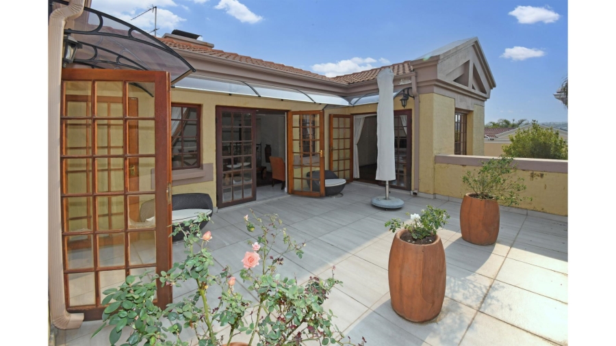 4 Bedroom Property for Sale in Kyalami Hills Gauteng
