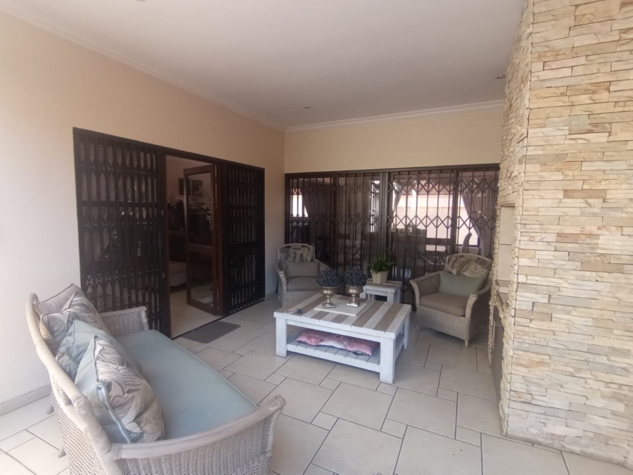 To Let 3 Bedroom Property for Rent in Three Rivers Proper Gauteng