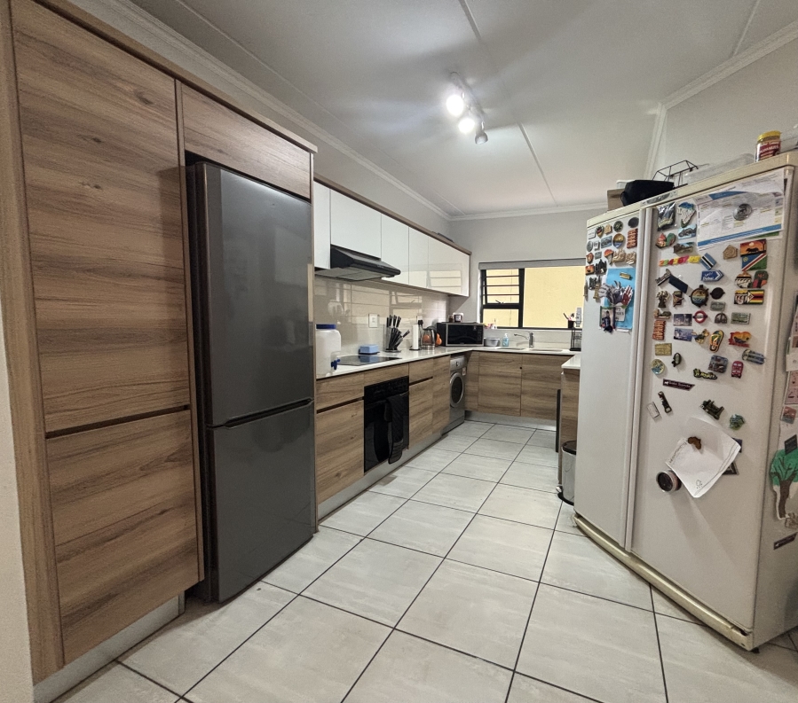 3 Bedroom Property for Sale in Waterfall Gauteng
