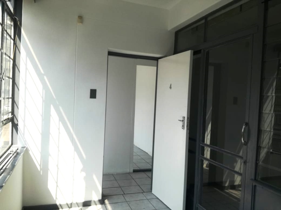 2 Bedroom Property for Sale in Sunnyside Gauteng