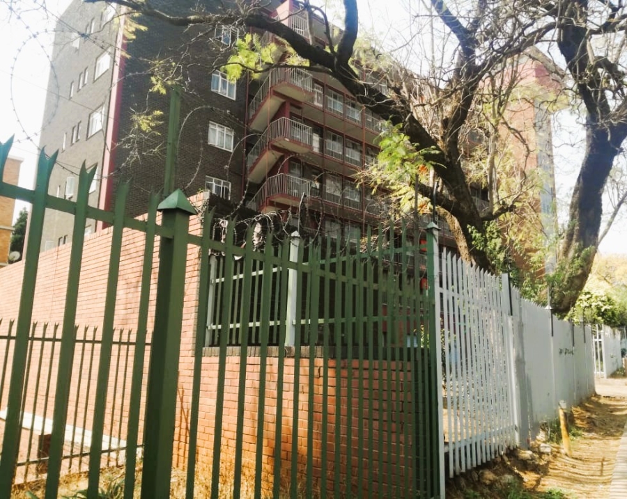 2 Bedroom Property for Sale in Sunnyside Gauteng
