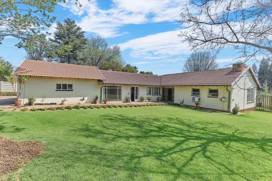 4 Bedroom Property for Sale in Fairland Gauteng