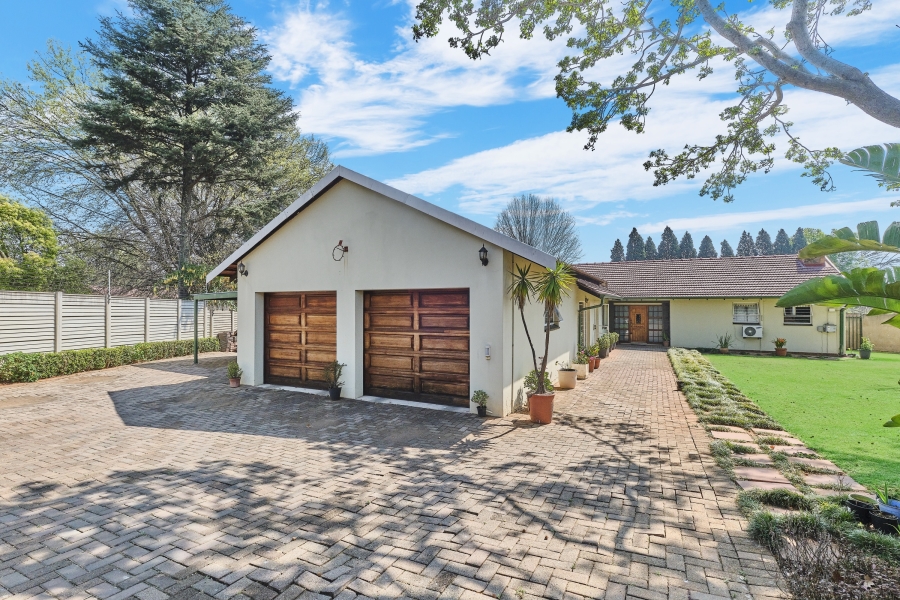 4 Bedroom Property for Sale in Fairland Gauteng