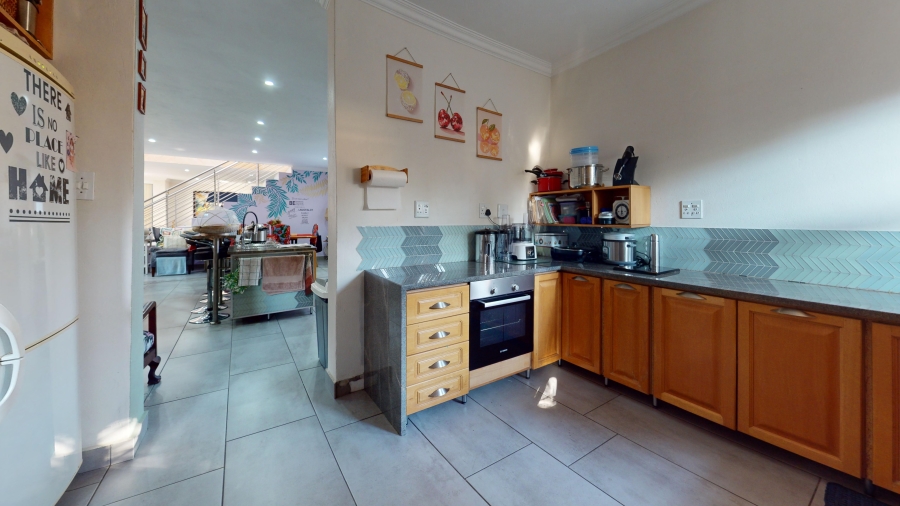 5 Bedroom Property for Sale in Rynfield Gauteng