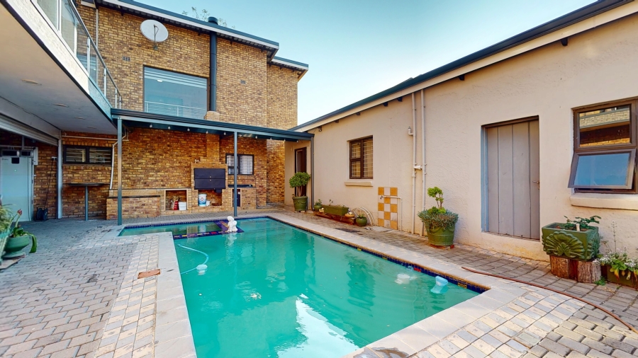5 Bedroom Property for Sale in Rynfield Gauteng