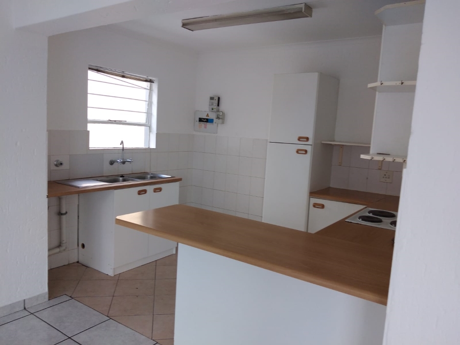 To Let 2 Bedroom Property for Rent in Radiokop Gauteng