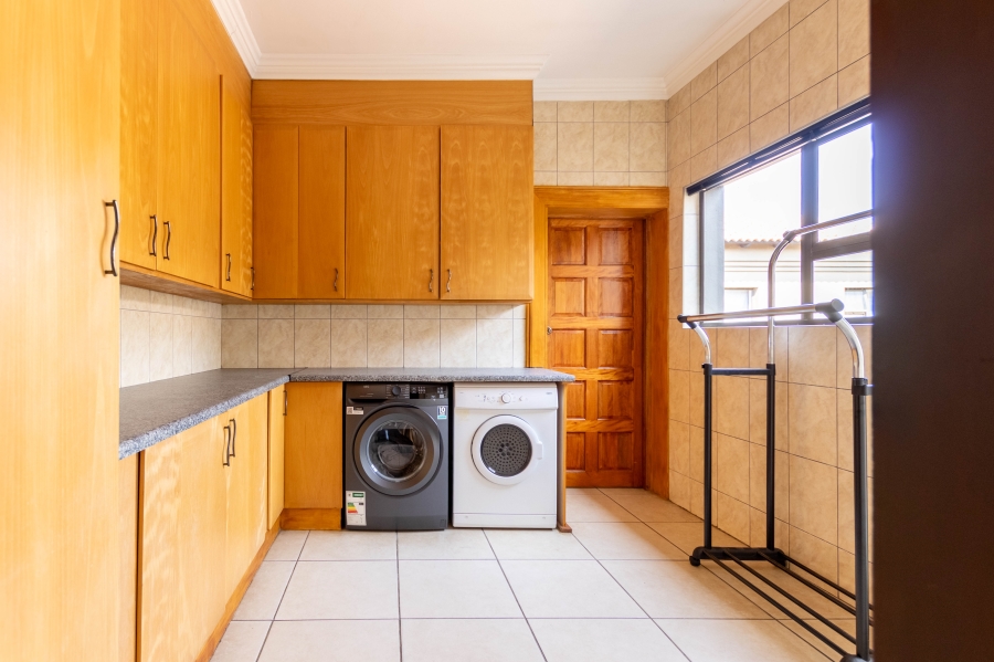 4 Bedroom Property for Sale in Parkrand Gauteng