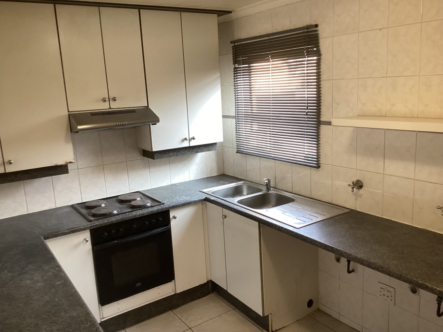 2 Bedroom Property for Sale in Northwold Gauteng