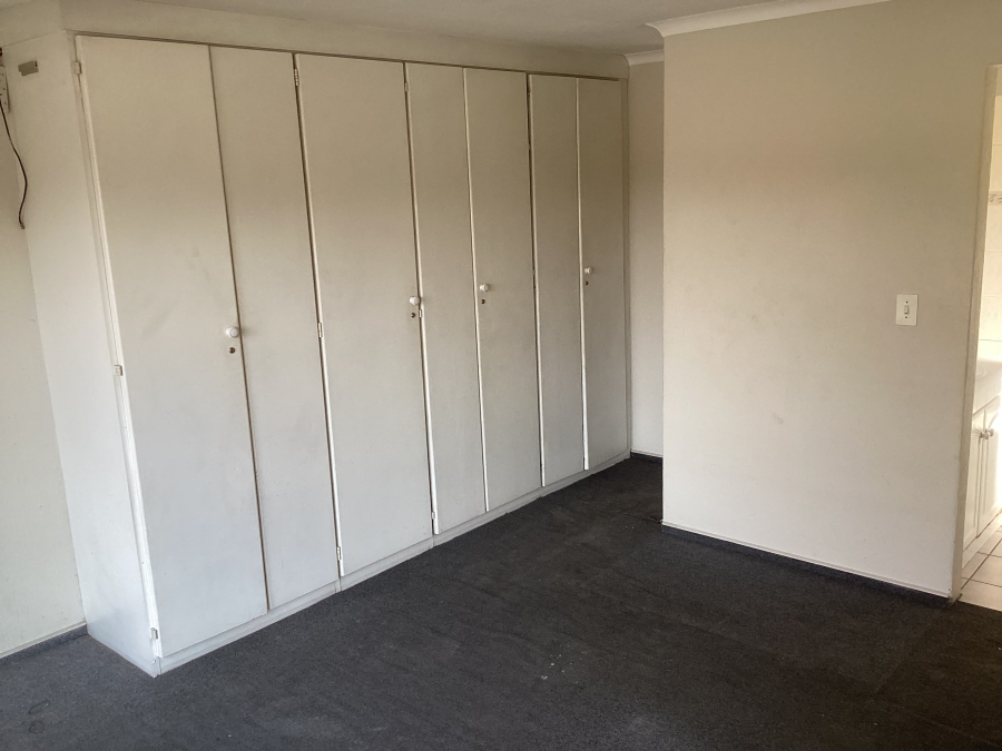 2 Bedroom Property for Sale in Northwold Gauteng