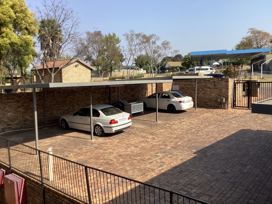 2 Bedroom Property for Sale in Northwold Gauteng