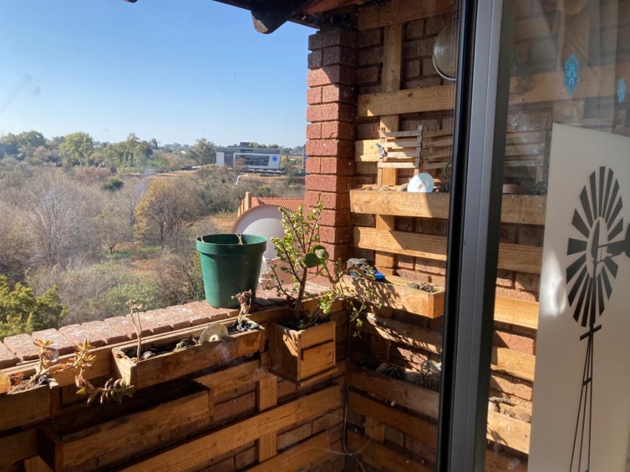 3 Bedroom Property for Sale in Zwartkop Gauteng
