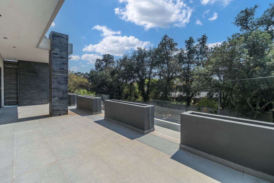 To Let 4 Bedroom Property for Rent in Morningside Gauteng