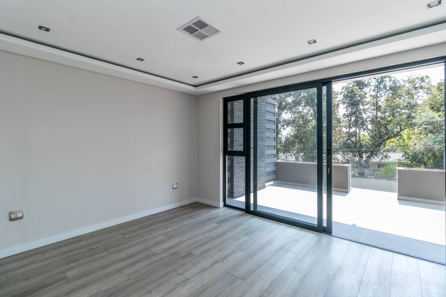 To Let 4 Bedroom Property for Rent in Morningside Gauteng